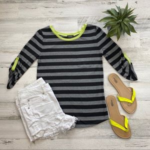 Neon pocket 3/4 sleeve tee